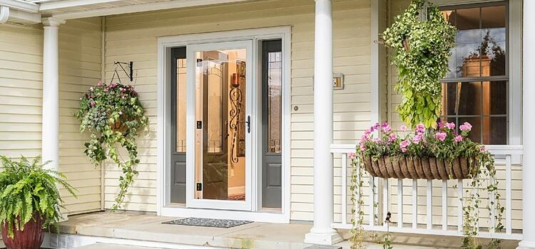 screen door installation in Punta Gorda