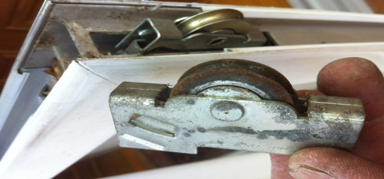 screen door roller repair in Punta Gorda
